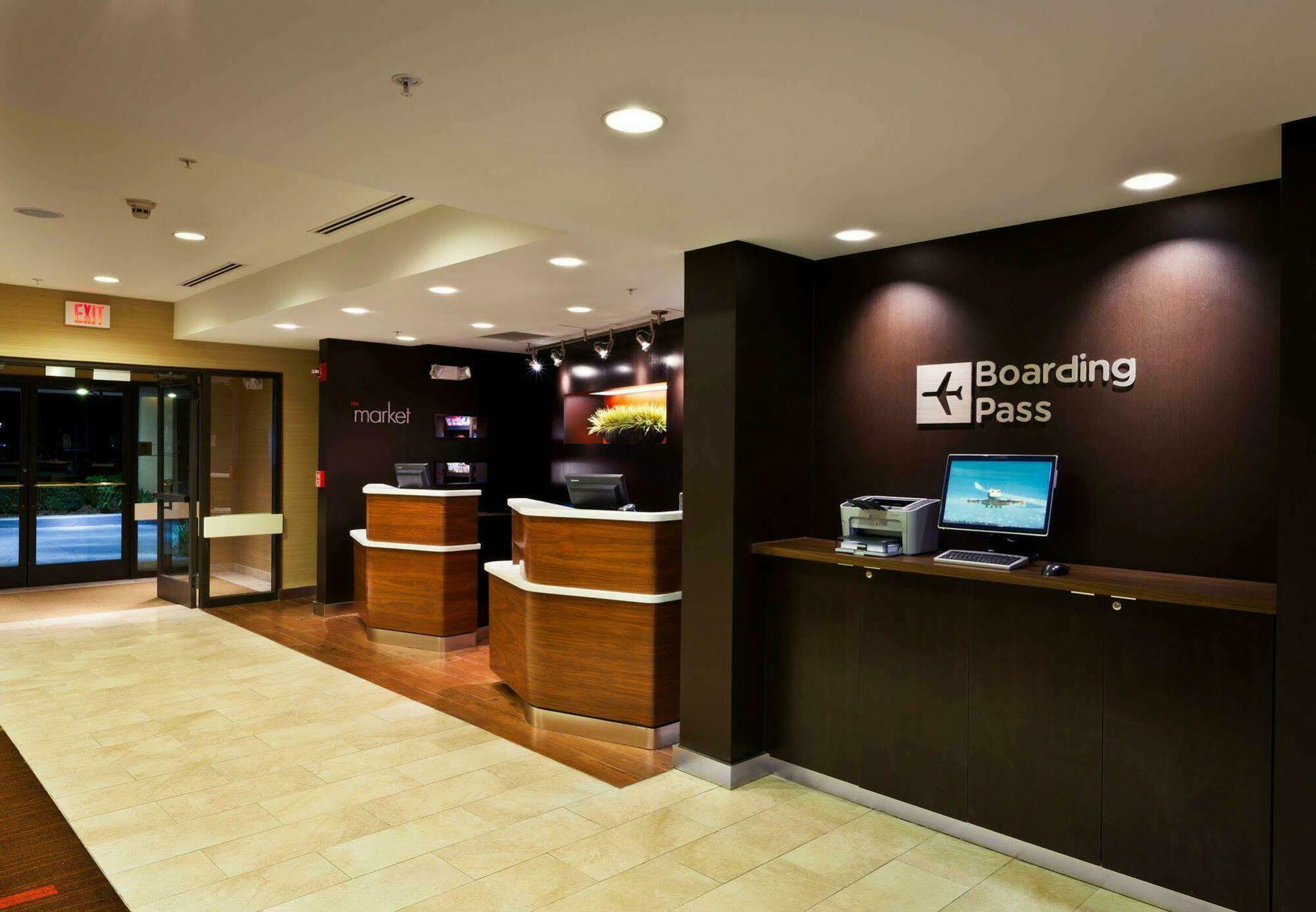 Hotel Courtyard Baton Rouge South Exterior foto